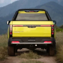 Imágenes exteriores de la Frontier PRO PHEV de origen chino.