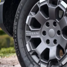 Imágenes exteriores de la Frontier PRO PHEV de origen chino.