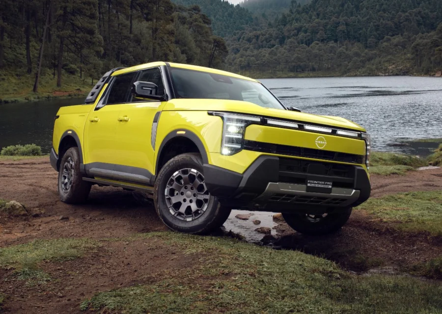 Nissan Frontier Pro: Exterior